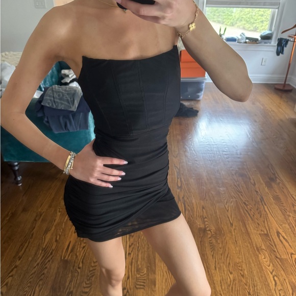 Tiger Mist Dresses & Skirts - Tiger Mist Strapless Black Ruched Bodycon Mini Dress
